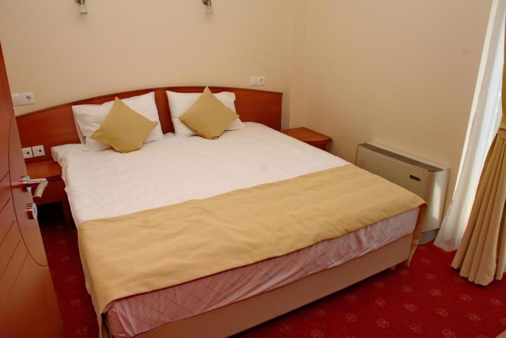 Hotel Salida Πρίλεπ Εξωτερικό φωτογραφία