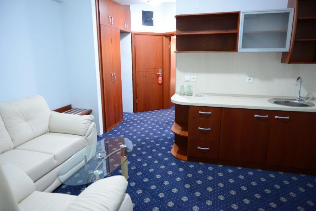 Hotel Salida Πρίλεπ Εξωτερικό φωτογραφία