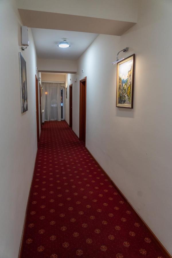 Hotel Salida Πρίλεπ Εξωτερικό φωτογραφία