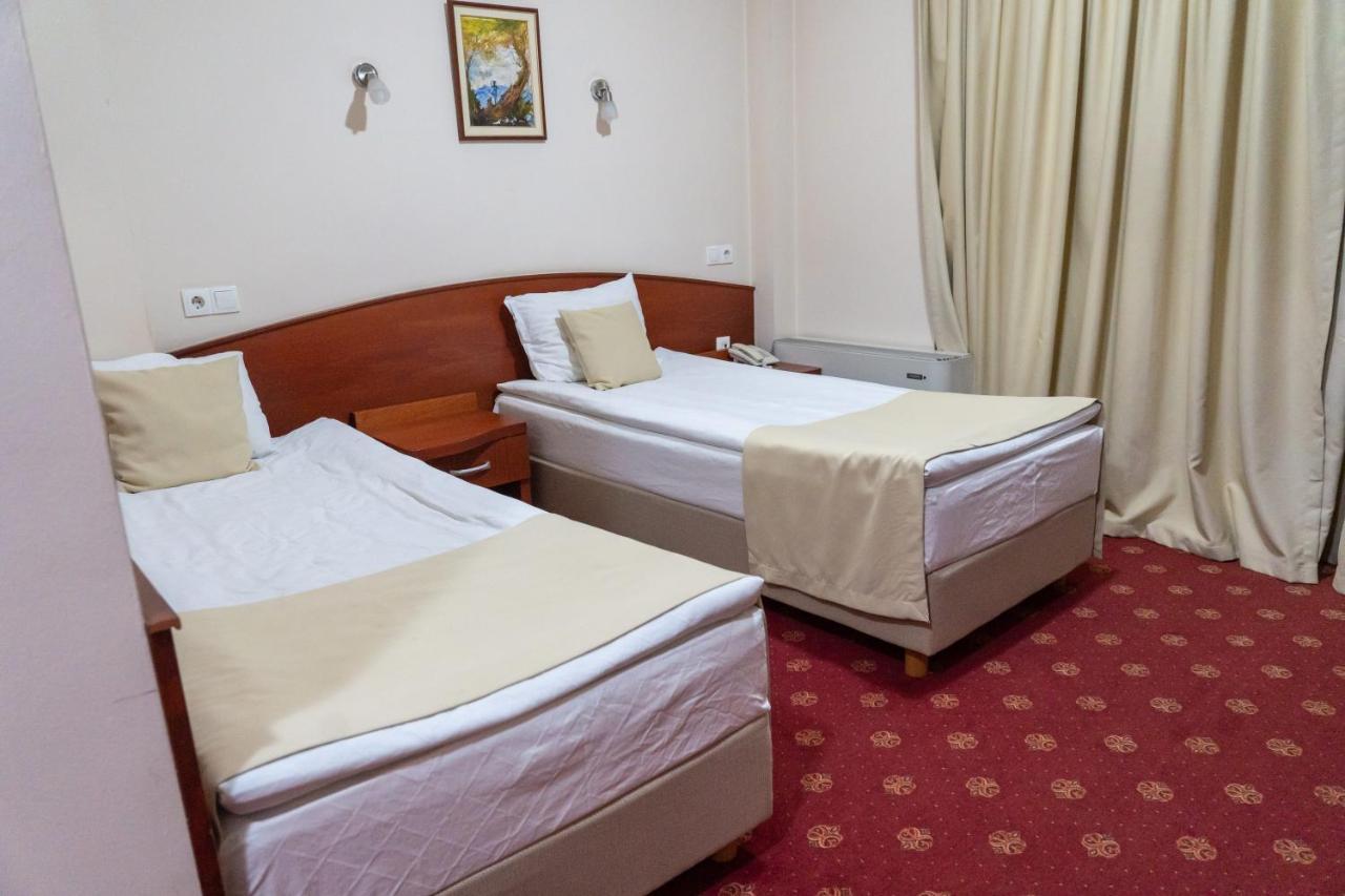 Hotel Salida Πρίλεπ Εξωτερικό φωτογραφία